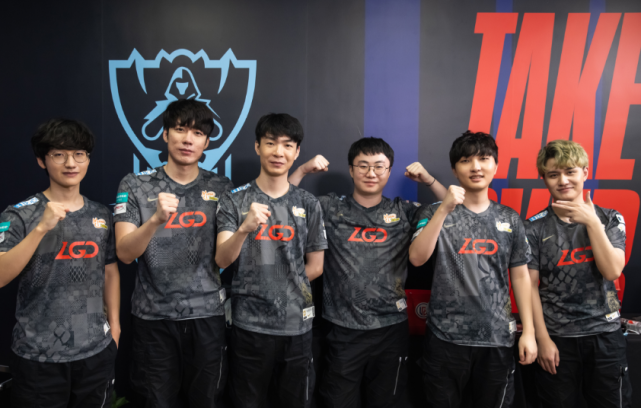 次面临选择 次面临选择