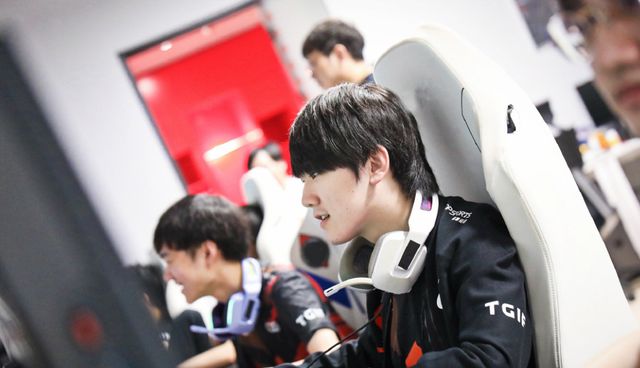 莱比锡红牛 莱比锡红牛